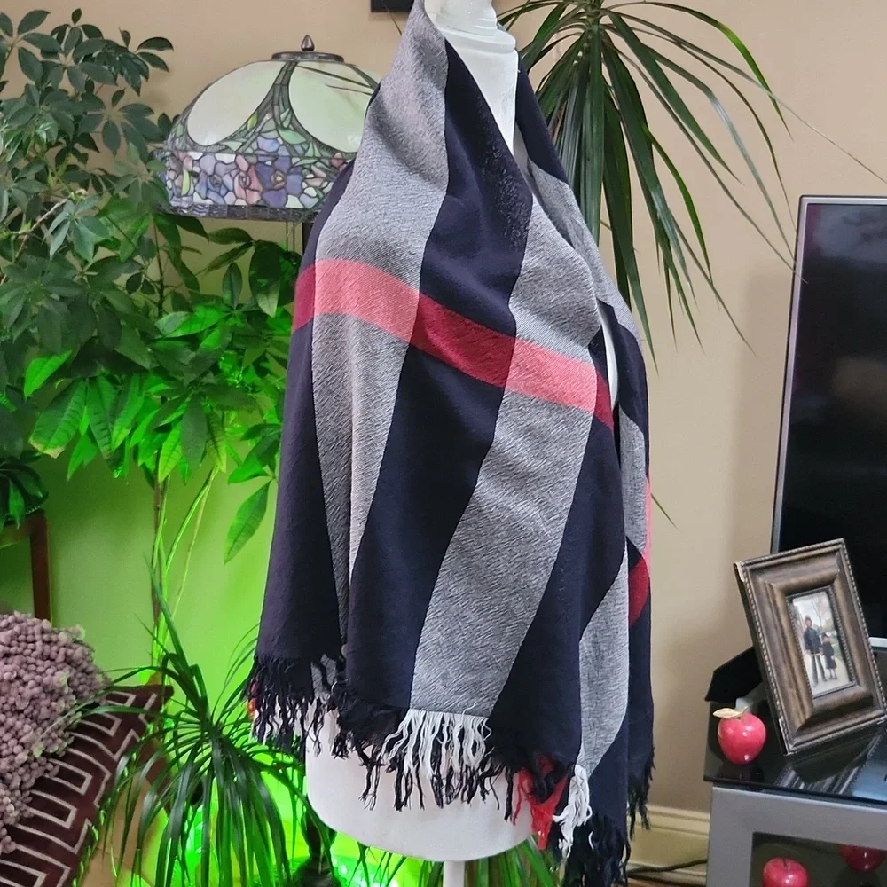 Burberry Tricolor Dark Navy Red White Fringe Scarf Shawl Square